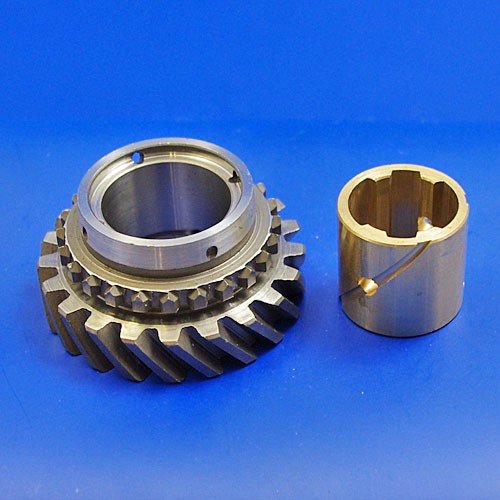 Y7103/4 intermediate gear with shaft sleeve Gearbox and Clutch